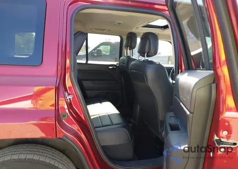 2016 Jeep Patriot Latitude из США, поврежденный, VIN 1C4NJRFB8GD674593